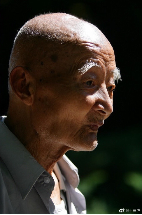 路遇·白眉老人|霜染眉苍苍苍苍眉染霜_高清图集_新浪网