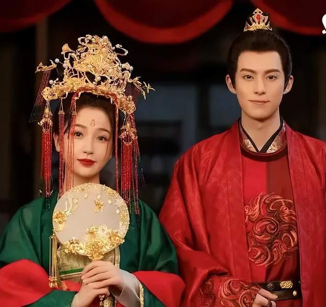 《苍兰诀》完美收官,成毅和杨紫的《沉香重华》口碑也在悄然上升休闲区蓝鸢梦想 - Www.slyday.coM 《苍兰诀》完美收官,成毅和杨紫的《沉香重华》口碑也在悄然上升休闲区蓝鸢梦想 - Www.slyday.coM