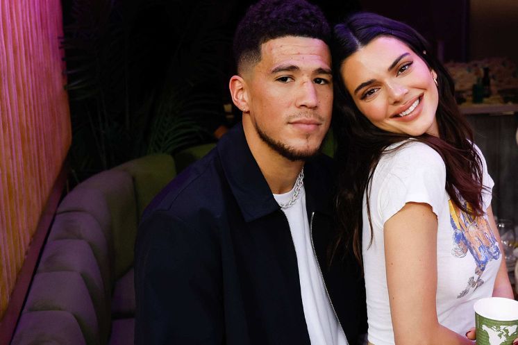 德文·布克与肯达尔·詹娜已和平分手__财经头条