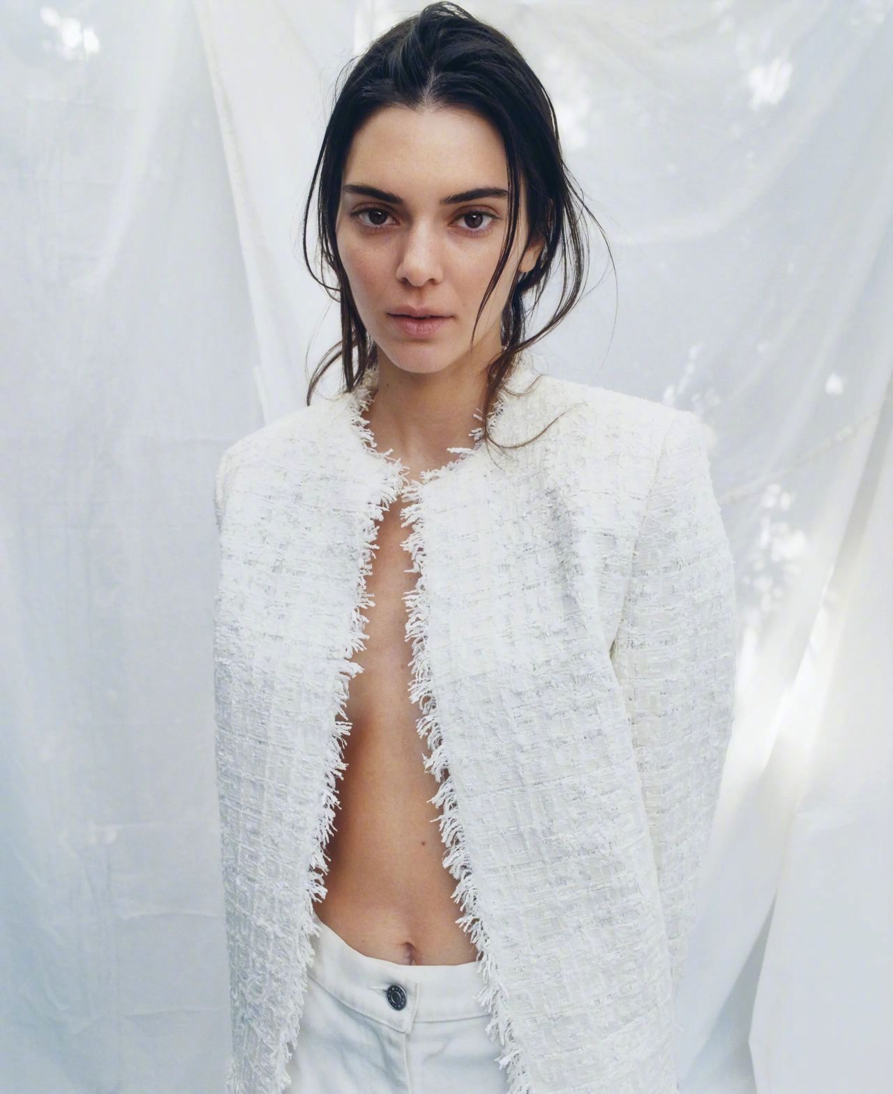 肯豆kendall jenner – vogue 2023 年 3 月刊时尚大片