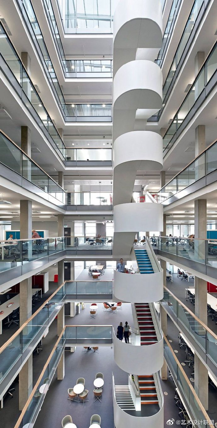 建筑中的通高空间