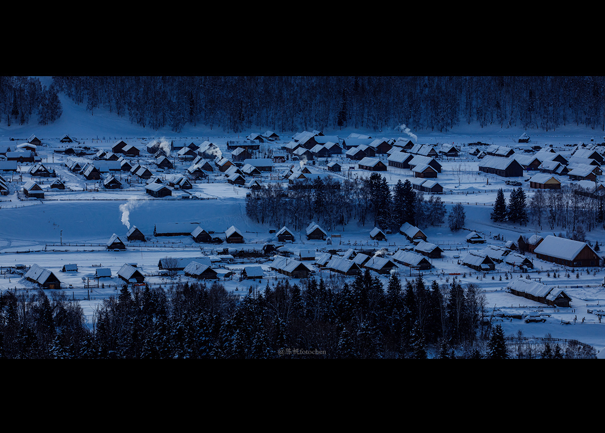 新疆行至朝暮里坠入云暮间