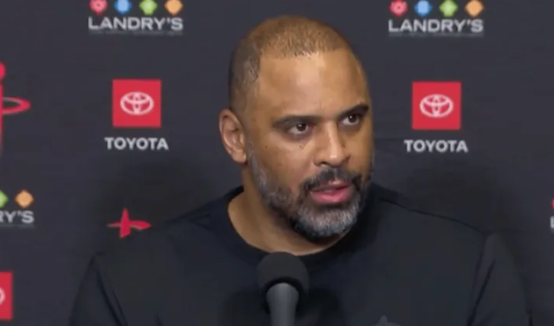 乌度卡透露拒引援控卫！火箭8战6胜找到答案？谢泼德20记三分赢信任