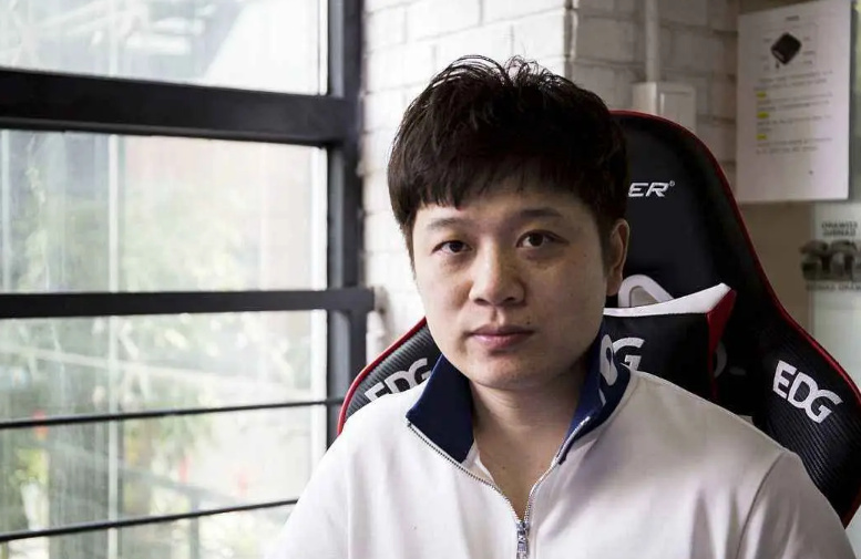 厂长、Uzi后又一个标杆!阿布:小虎绝对是新一代选手的楷模休闲区蓝鸢梦想 - Www.slyday.coM 厂长、Uzi后又一个标杆!阿布:小虎绝对是新一代选手的楷模休闲区蓝鸢梦想 - Www.slyday.coM