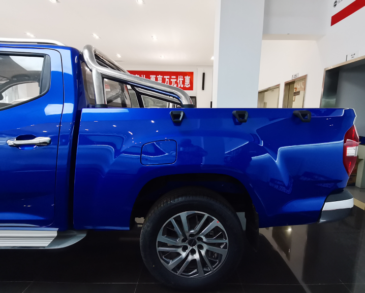 我们的征途是远方与梦想!上海到店实拍上汽大通t70澳洲版