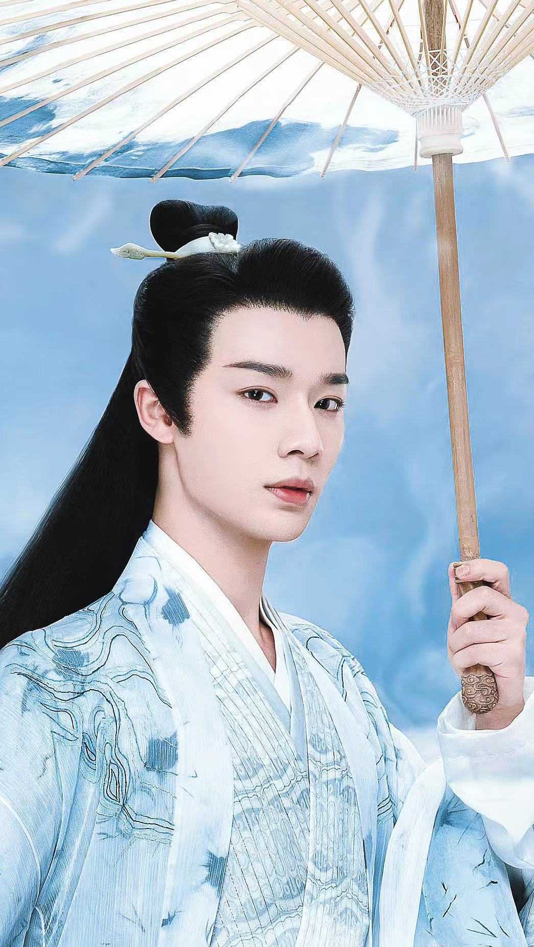 李岱昆新剧《重紫》慕玉定妆照实在是太绝了!_高清图集_新浪网