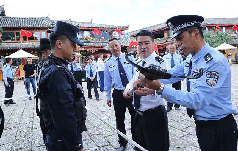 丽江公安:忠诚担当新使命 砥砺护航新征程|公安机关|丽江市|公安_新浪