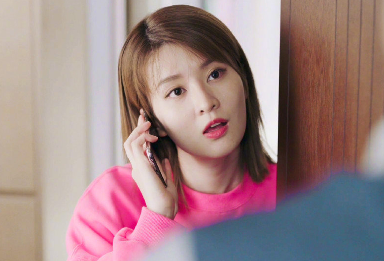 乔欣新剧化身职场女精英又飒又美气场满分职场丽人穿搭太飒了