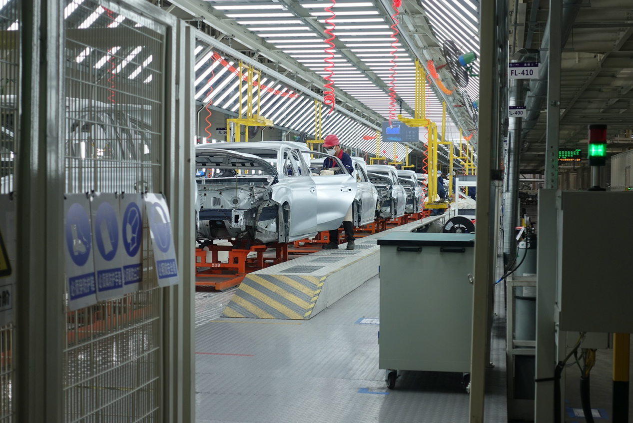 【原创】mg5的"科幻"诞生地:上汽宁德工厂