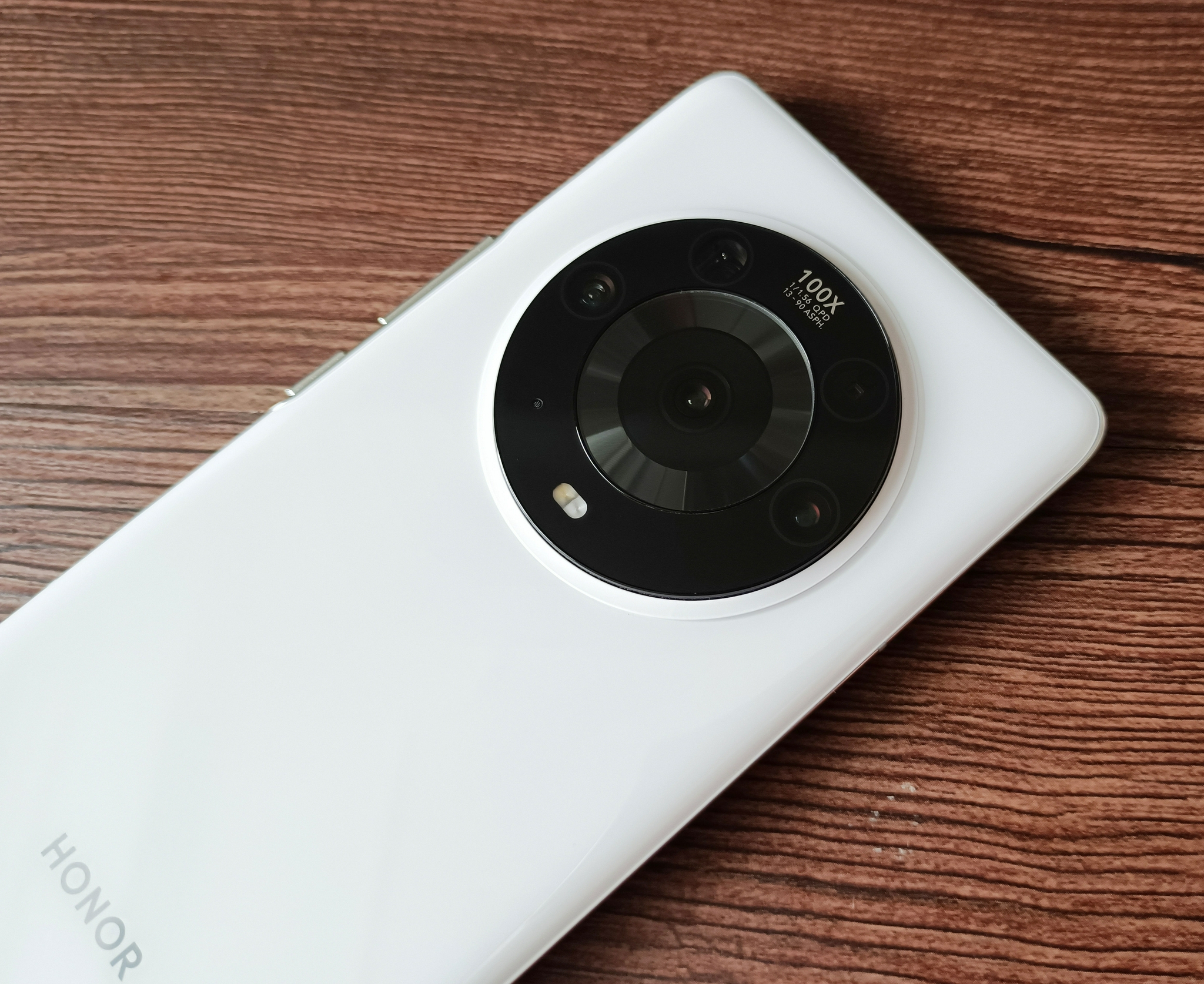 荣耀magic3 pro全面评测:可以闭着眼买的年度旗舰!__财经头条