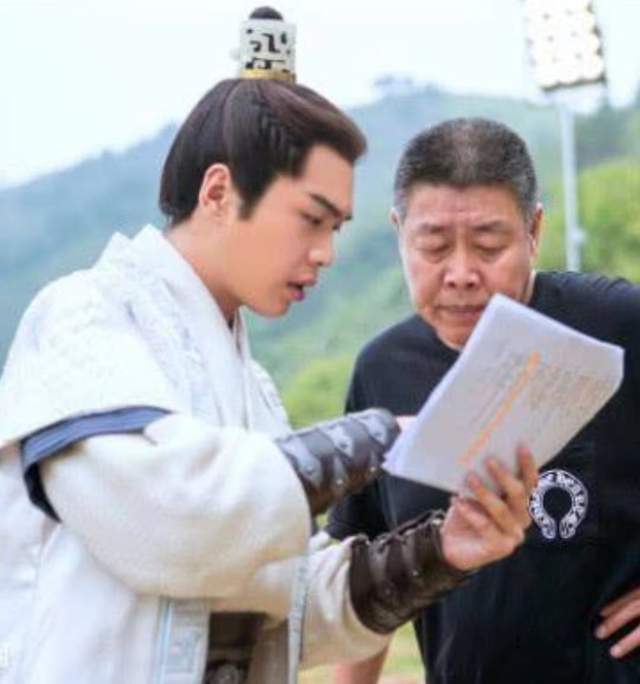 曝演员张若昀父亲张健成老赖,拒不履行法律义务,涉案金额上千万休闲区蓝鸢梦想 - Www.slyday.coM 曝演员张若昀父亲张健成老赖,拒不履行法律义务,涉案金额上千万休闲区蓝鸢梦想 - Www.slyday.coM