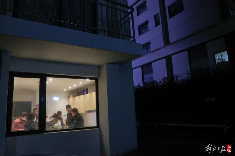 把房间留给“难中难”,上海重症儿童互助公寓,给求医的孩子一个“家”……休闲区蓝鸢梦想 - Www.slyday.coM 把房间留给“难中难”,上海重症儿童互助公寓,给求医的孩子一个“家”……休闲区蓝鸢梦想 - Www.slyday.coM