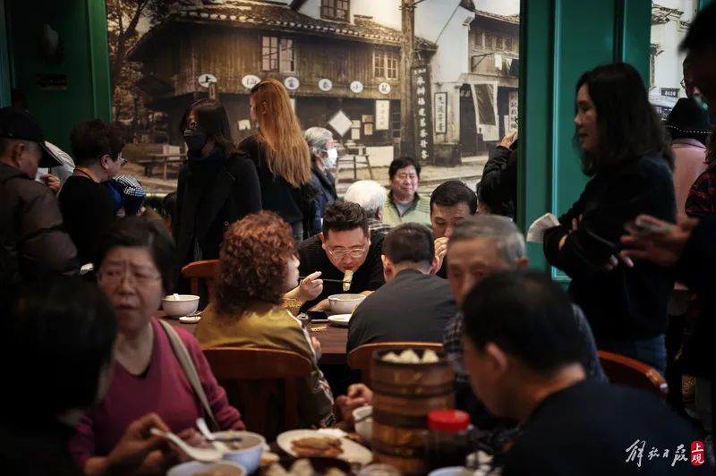 只剩最后一周,上海人纷纷赶来打卡!富春小笼闭店后何去何从?最新消息休闲区蓝鸢梦想 - Www.slyday.coM 只剩最后一周,上海人纷纷赶来打卡!富春小笼闭店后何去何从?最新消息休闲区蓝鸢梦想 - Www.slyday.coM