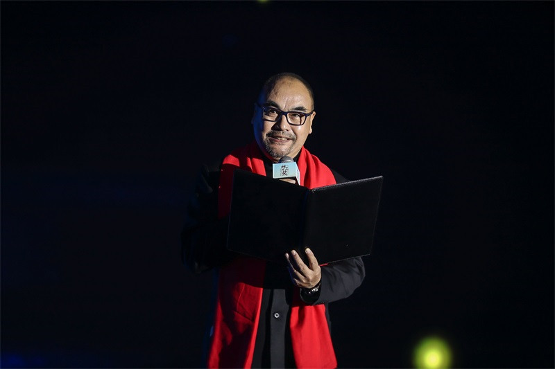 代雨东诗词朗诵音乐会震彻上海滩