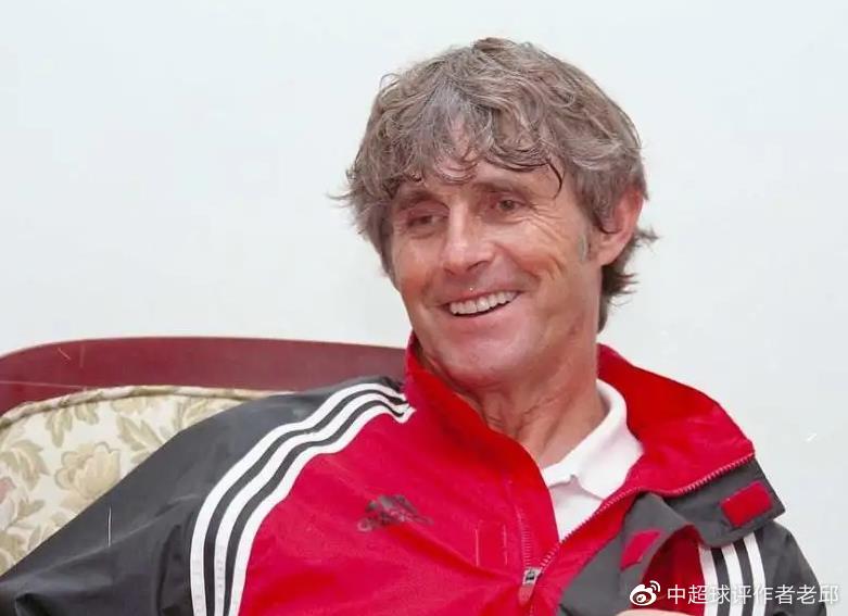 受到尊重!米卢爆料:在餐厅吃饭,中国球迷经常偷偷帮我买单!