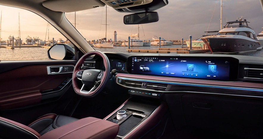 大尾翼+四出排气+全黑标，它是把运动范玩明白了休闲区蓝鸢梦想 - Www.slyday.coM