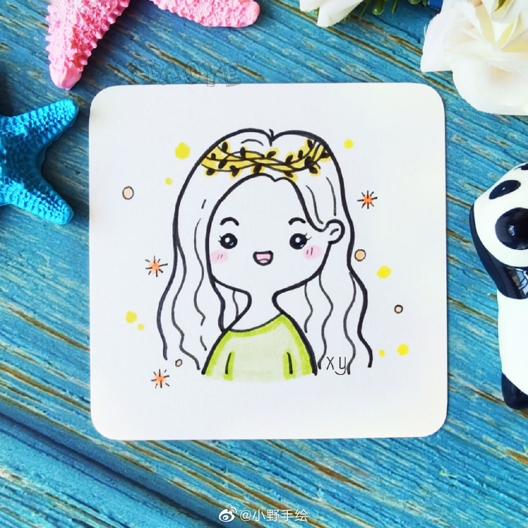 头像简笔画,周围都是小心心哟 @小野手绘_高清图集_新浪网