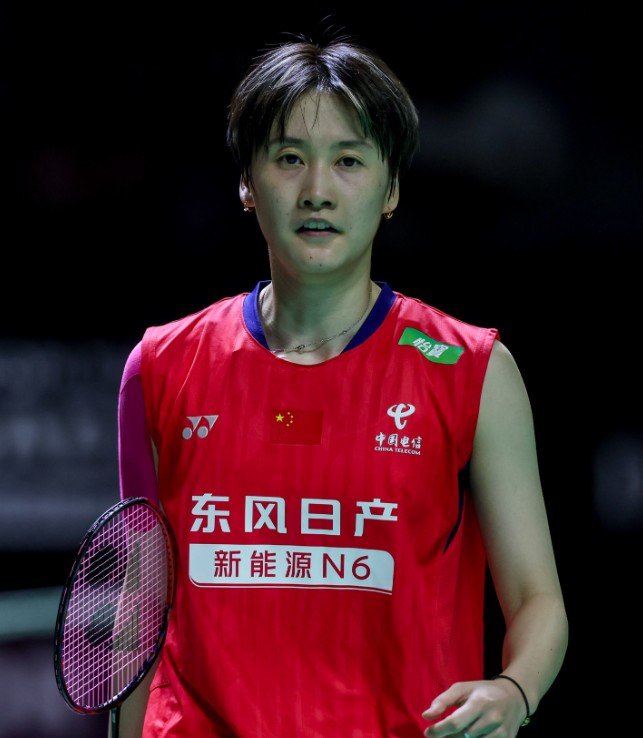 赛季首冠+巡回赛第20冠！陈雨菲两局横扫，夺印尼大师赛女单冠军