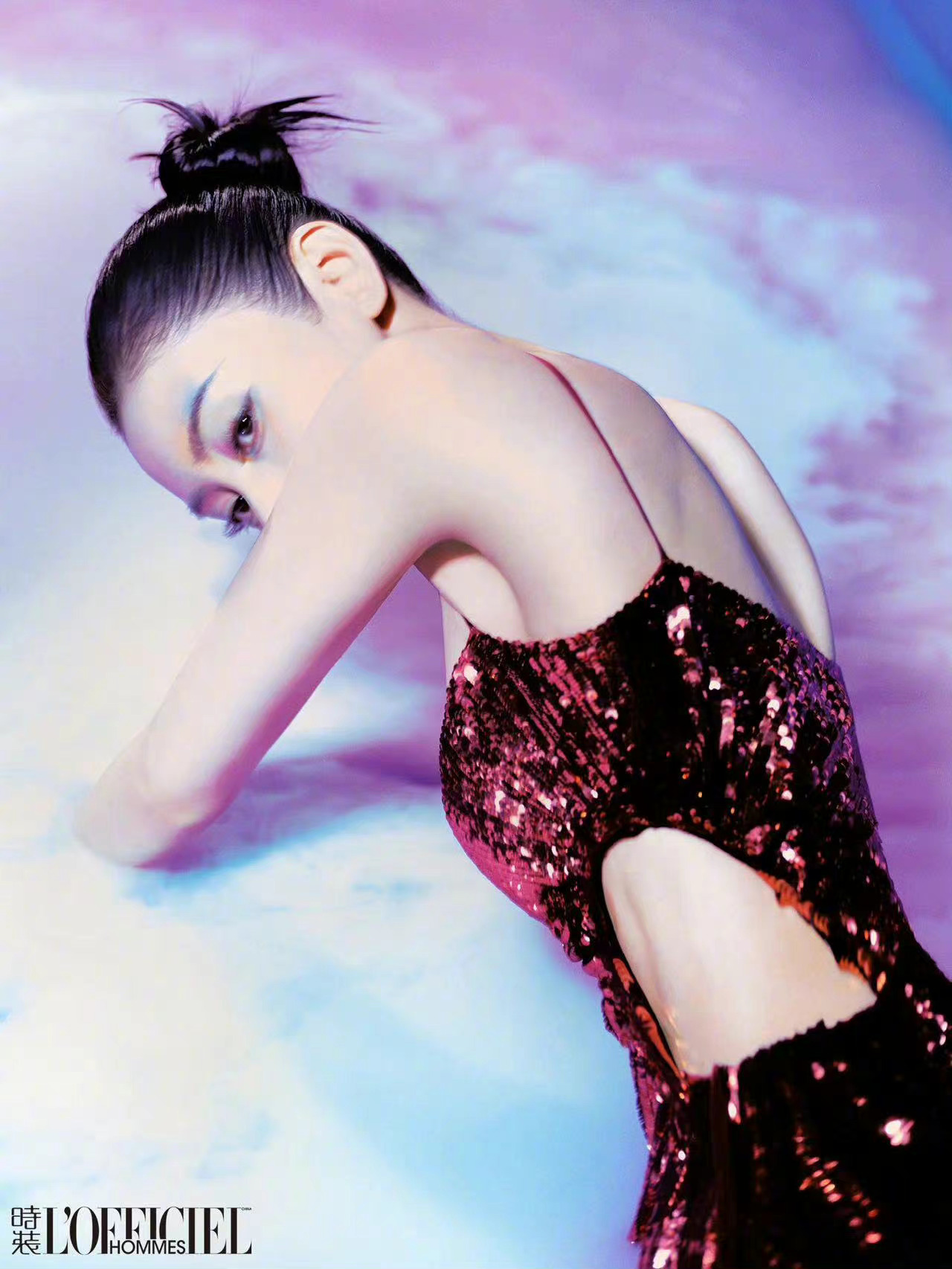 张天爱时装男士6月刊封面人物大片