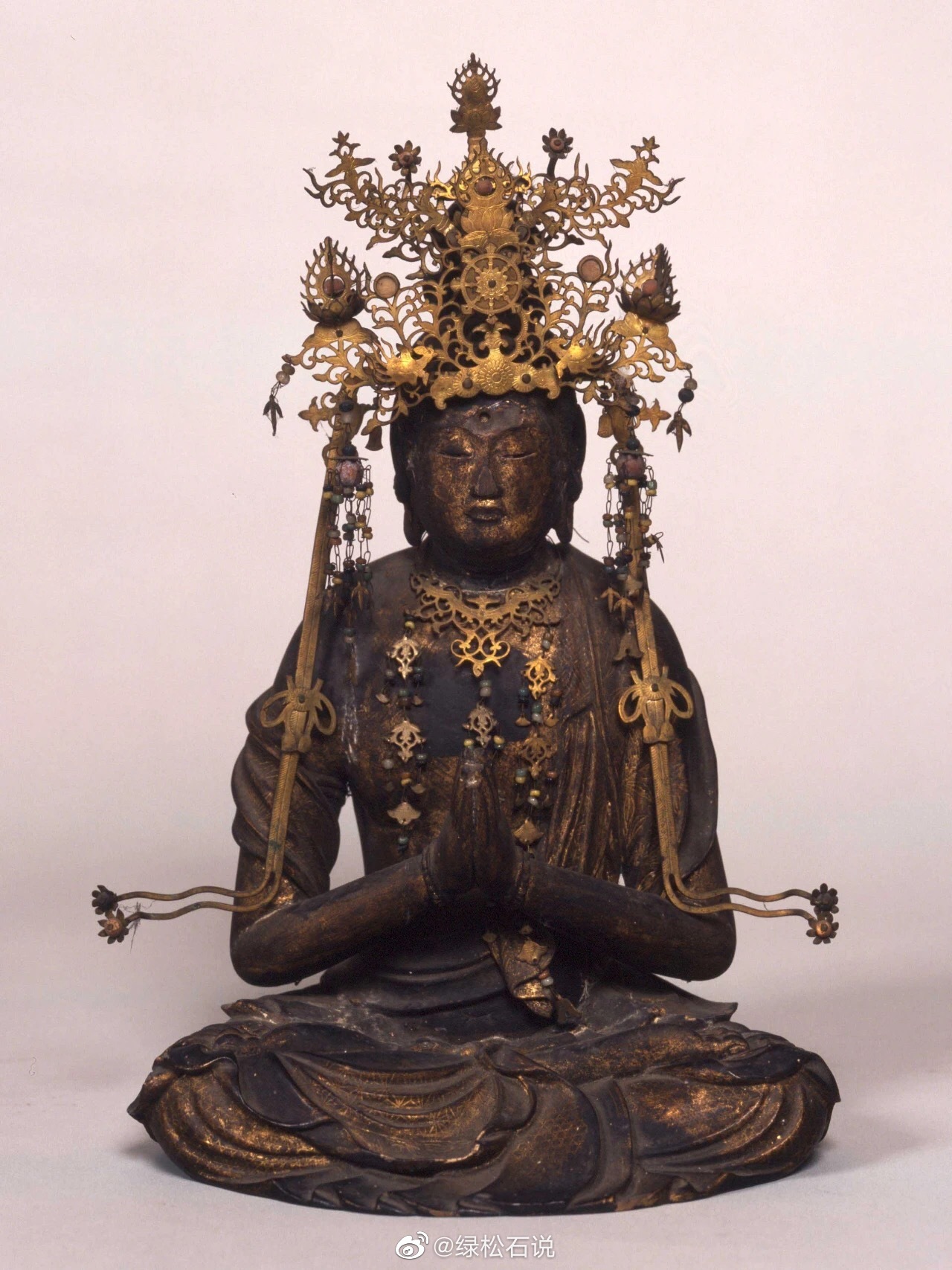 三王宫本地势至仏厨子越中国砺波郡野尻荘苗加村氏神苗鹿大明神什物享