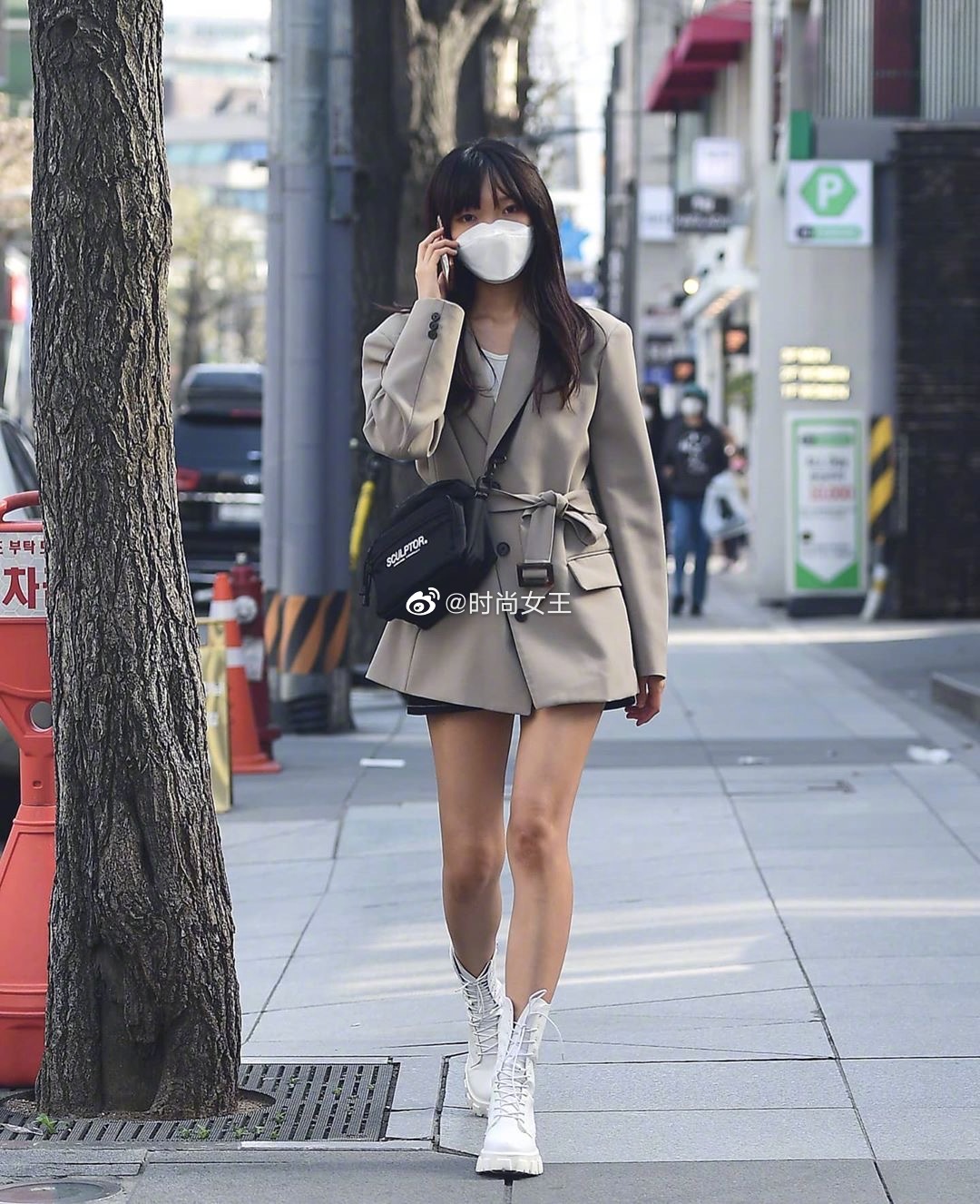 首尔街头的帅气小姐姐们,她们的穿搭很值得高个子女生学习哦