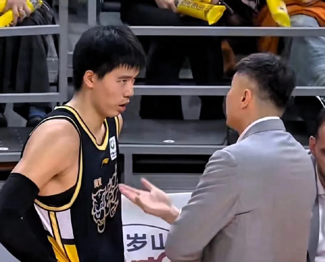 焦泊乔会离开广东队吗?CBA名记进行了解答|广东男篮|沈梓捷|杜锋|球队|球员_手机新浪网