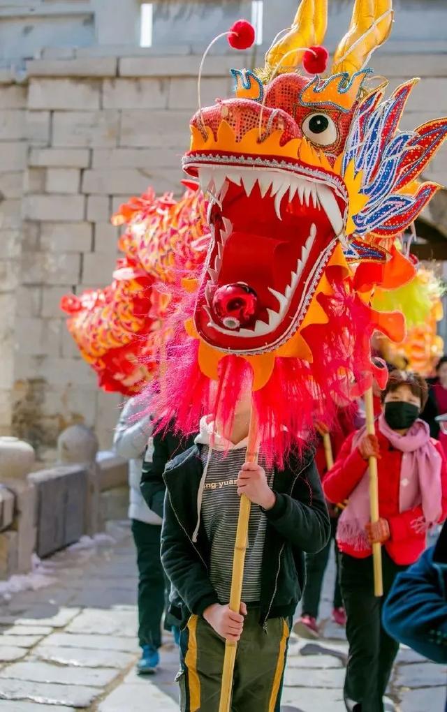 “一墩难求”?济南这对硕大号“冰墩墩”、“雪容融”火了!更火了这个物华天宝的打卡地!休闲区蓝鸢梦想 - Www.slyday.coM “一墩难求”?济南这对硕大号“冰墩墩”、“雪容融”火了!更火了这个物华天宝的打卡地!休闲区蓝鸢梦想 - Www.slyday.coM