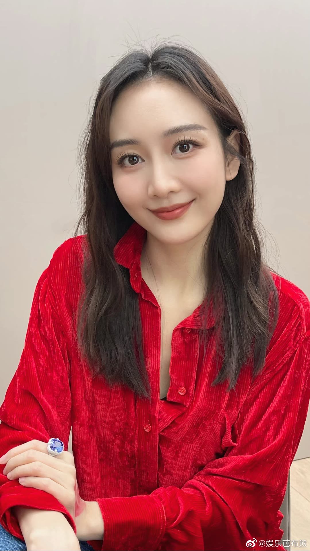 美美的王鸥__财经头条