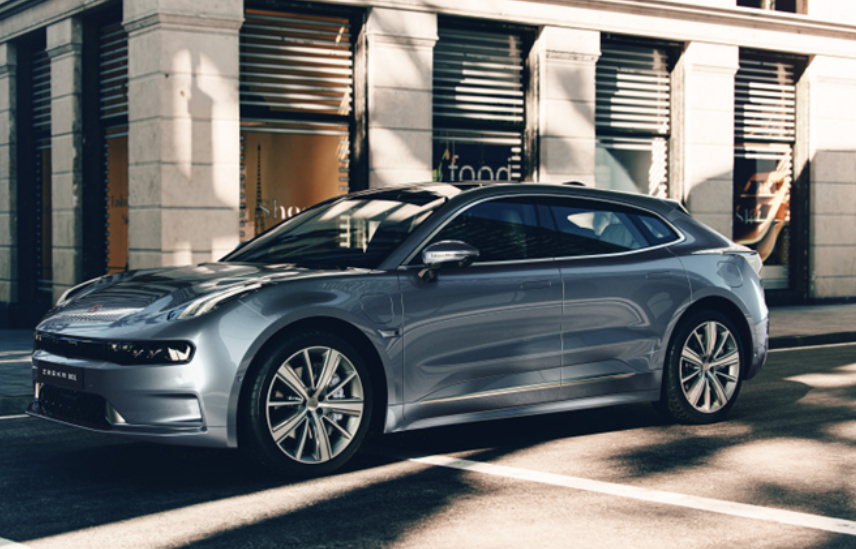 蔚来ET5对比极氪001，谁才是新能源市场的新宠？