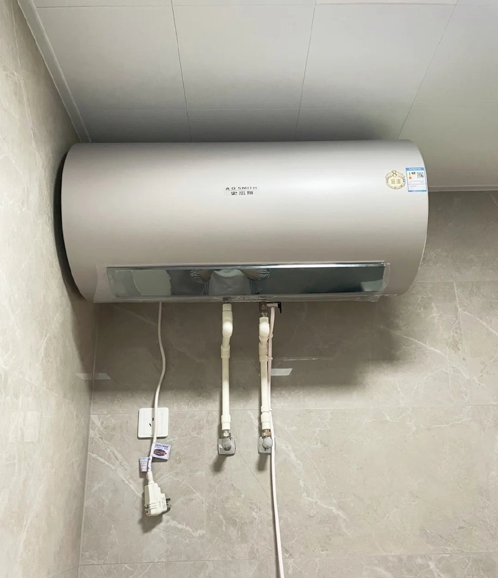 洗澡时电热水器到底要不要断电,为安全考虑,建议大家要谨慎休闲区蓝鸢梦想 - Www.slyday.coM 洗澡时电热水器到底要不要断电,为安全考虑,建议大家要谨慎休闲区蓝鸢梦想 - Www.slyday.coM