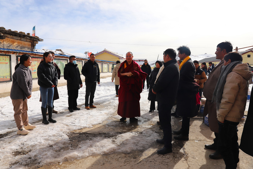 全国政协委员达扎保护中华水塔支持设立若尔盖国家公园