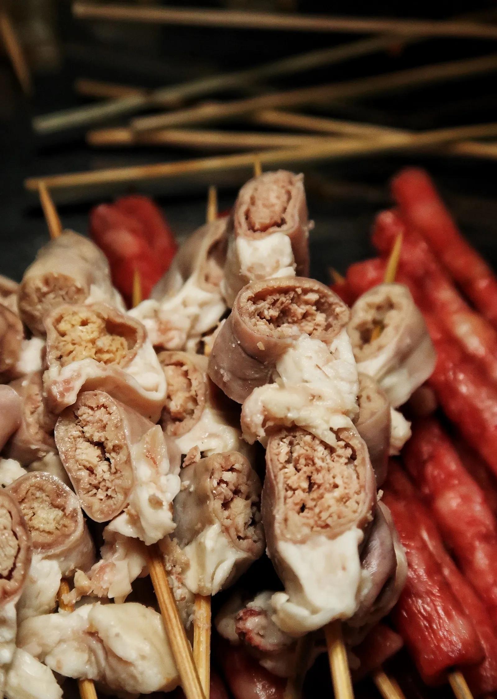 粉肠就要吃肠子的脆韧和粉子的粉糯,两头冲完了粉子怕是都没得了