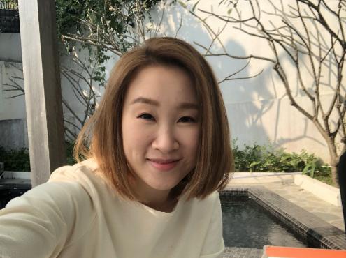 晒晒王菀之香港的豪宅,家里房子太小了,厨房连做饭地方都没有