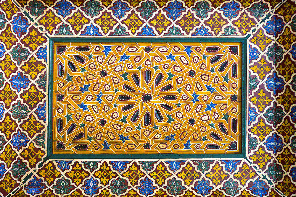 摩洛哥街头的花纹图案