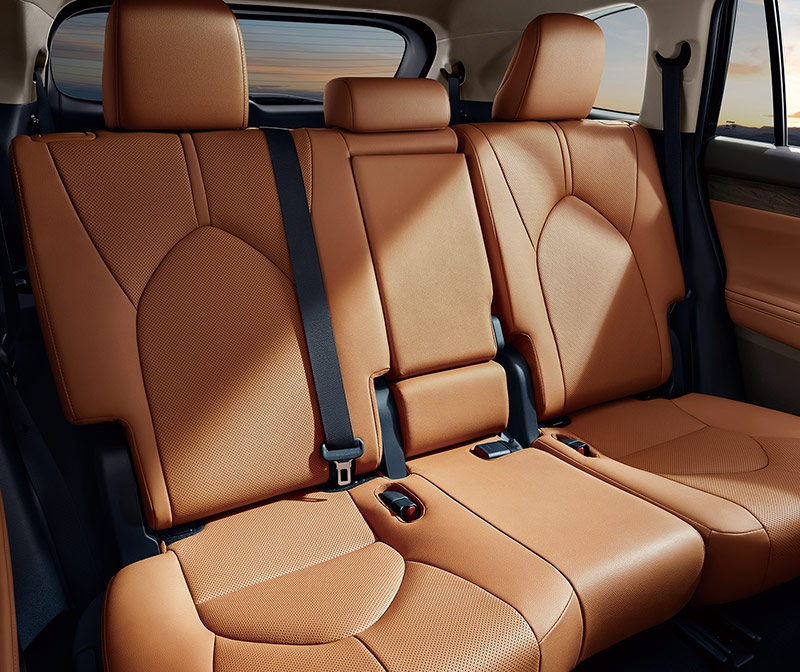 热门7座SUV横向对比，大众揽境和丰田汉兰达谁才是超值之选？