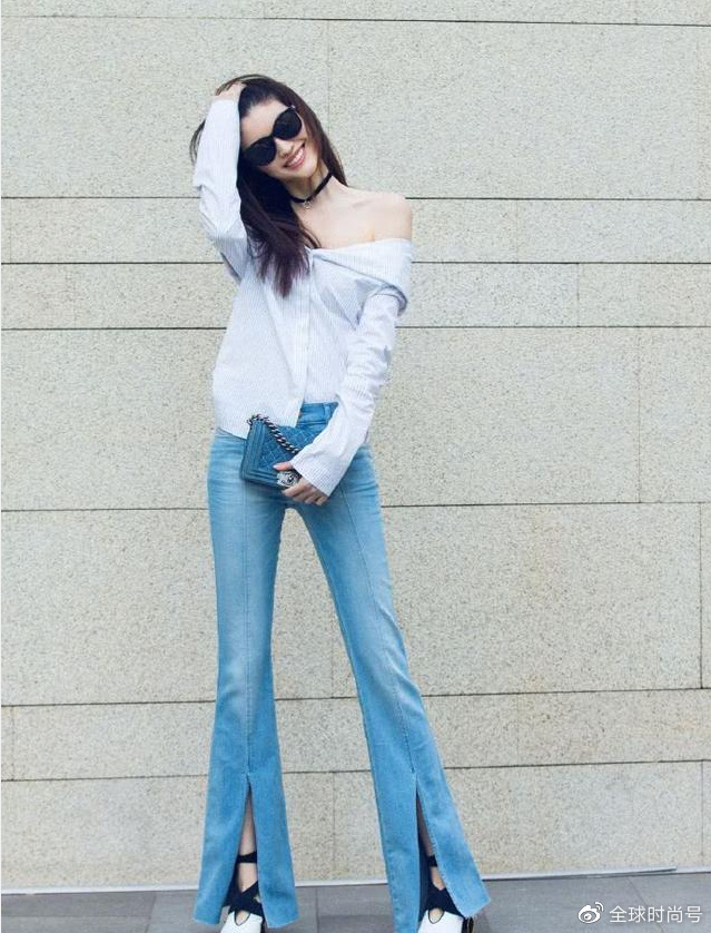 何穗不愧是超模，一袭亮黄刺绣抹胸长裙性感又妩媚，惊艳全场休闲区蓝鸢梦想 - Www.slyday.coM