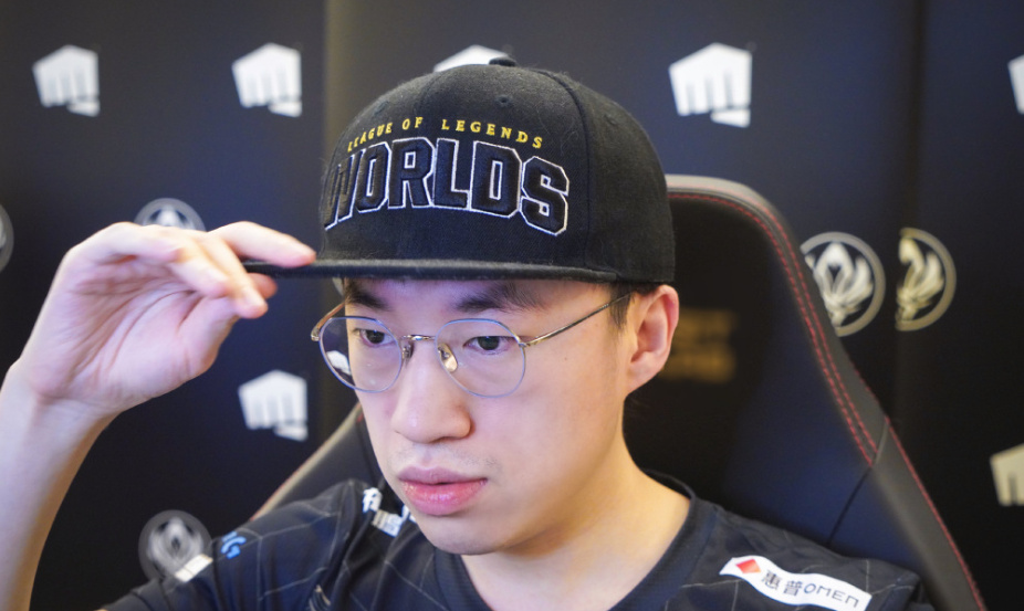 厂长、Uzi后又一个标杆!阿布:小虎绝对是新一代选手的楷模休闲区蓝鸢梦想 - Www.slyday.coM 厂长、Uzi后又一个标杆!阿布:小虎绝对是新一代选手的楷模休闲区蓝鸢梦想 - Www.slyday.coM