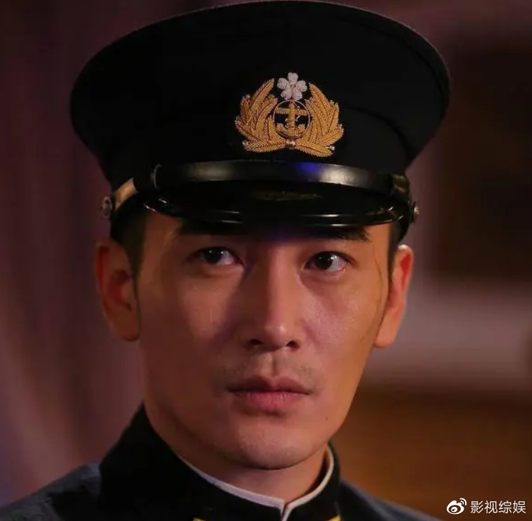《底线》里挖出一枚宝藏小叔,颜值高气质佳演技好,堪称叔圈清流|底线|王梓权|徐天_新浪新闻