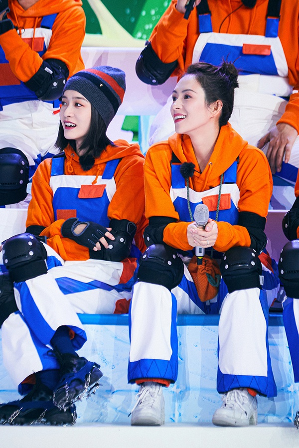 张雪迎惊喜亮相快乐大本营助阵章子怡现场爆料熬夜原因