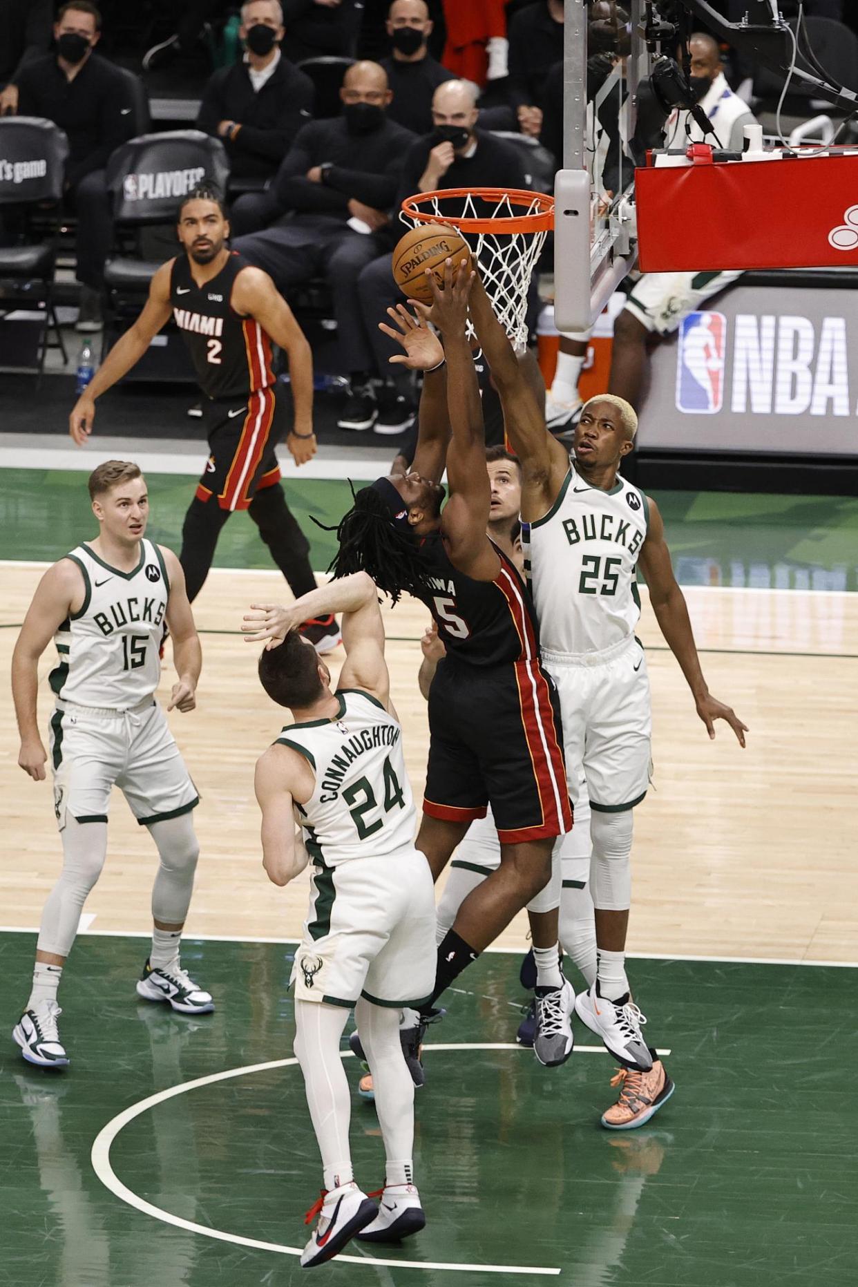 图字母哥3113雄鹿大胜热火开局就崩02回主场