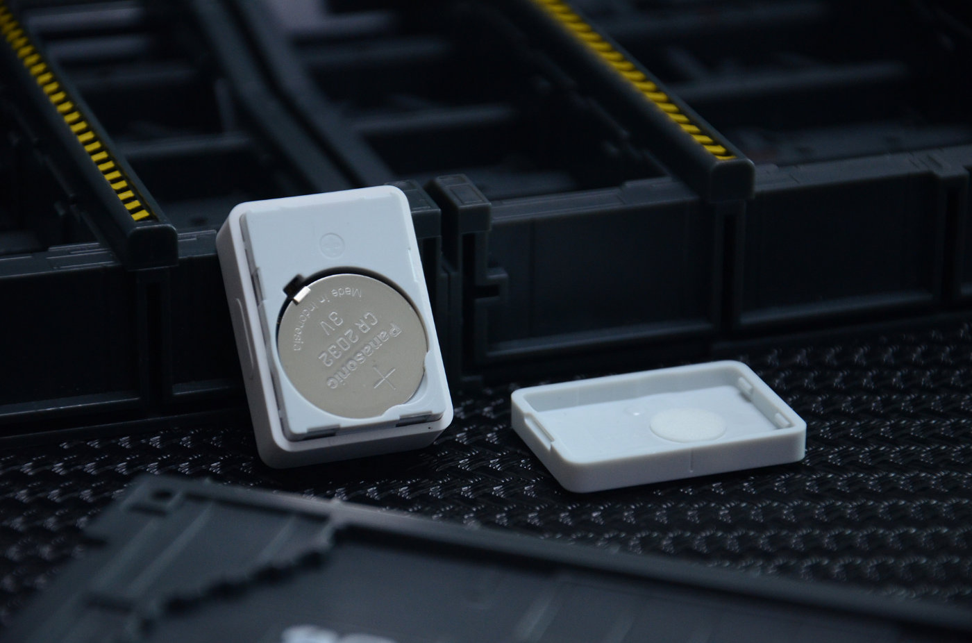 小米新品"门窗传感器2"评测:零售49元,新增光敏传感器