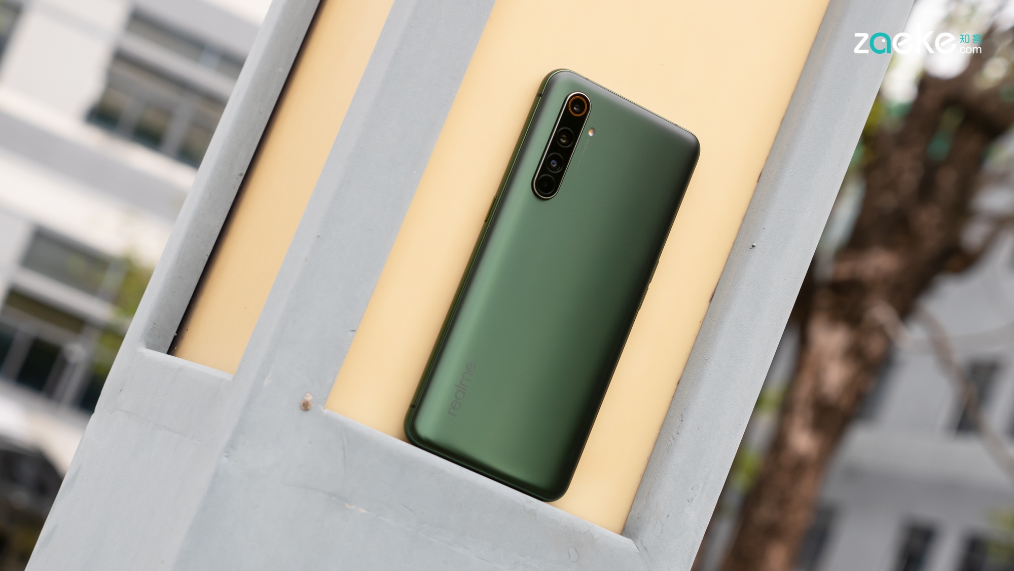 "越级"是什么感觉? realme 真我x50 pro肯定知道