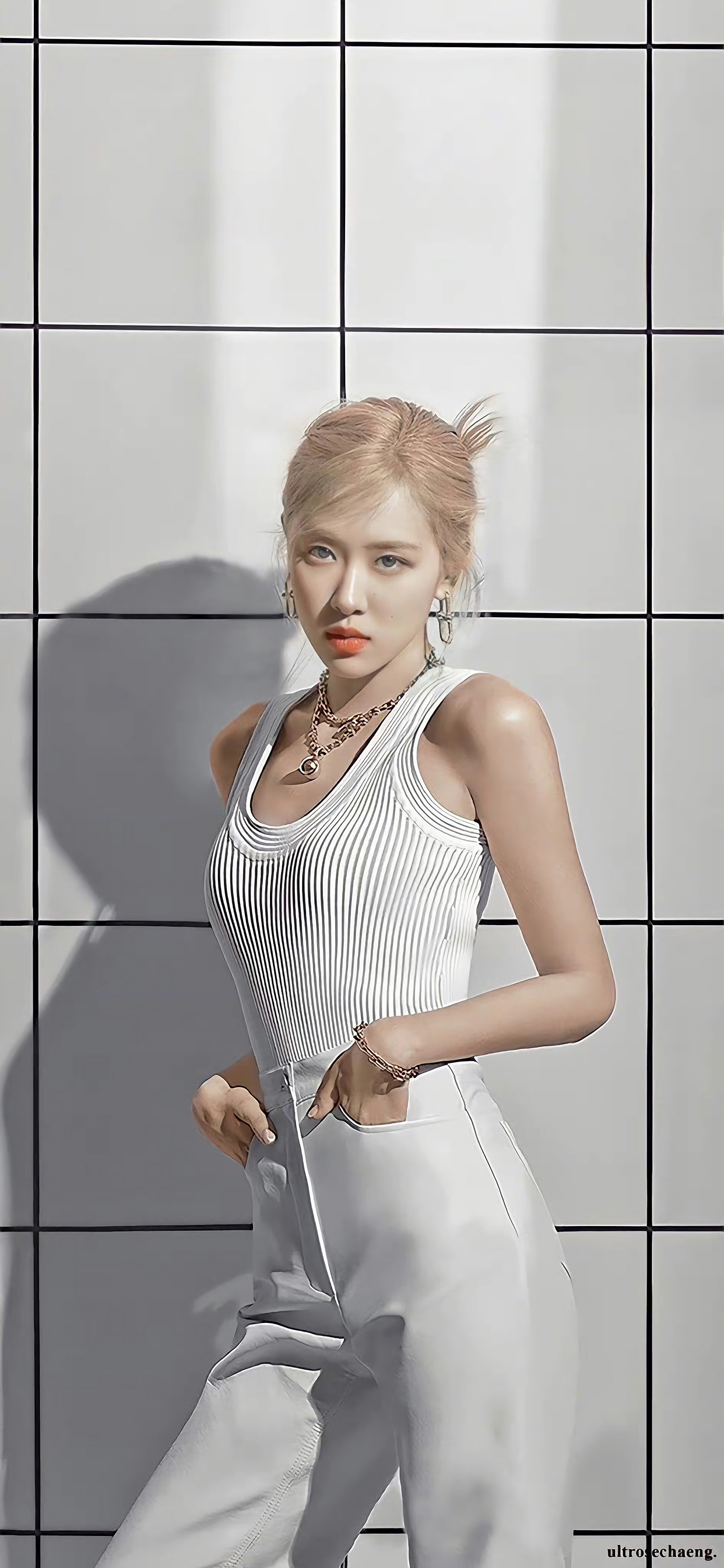 rosé朴彩英锁屏壁纸太飒了__财经头条