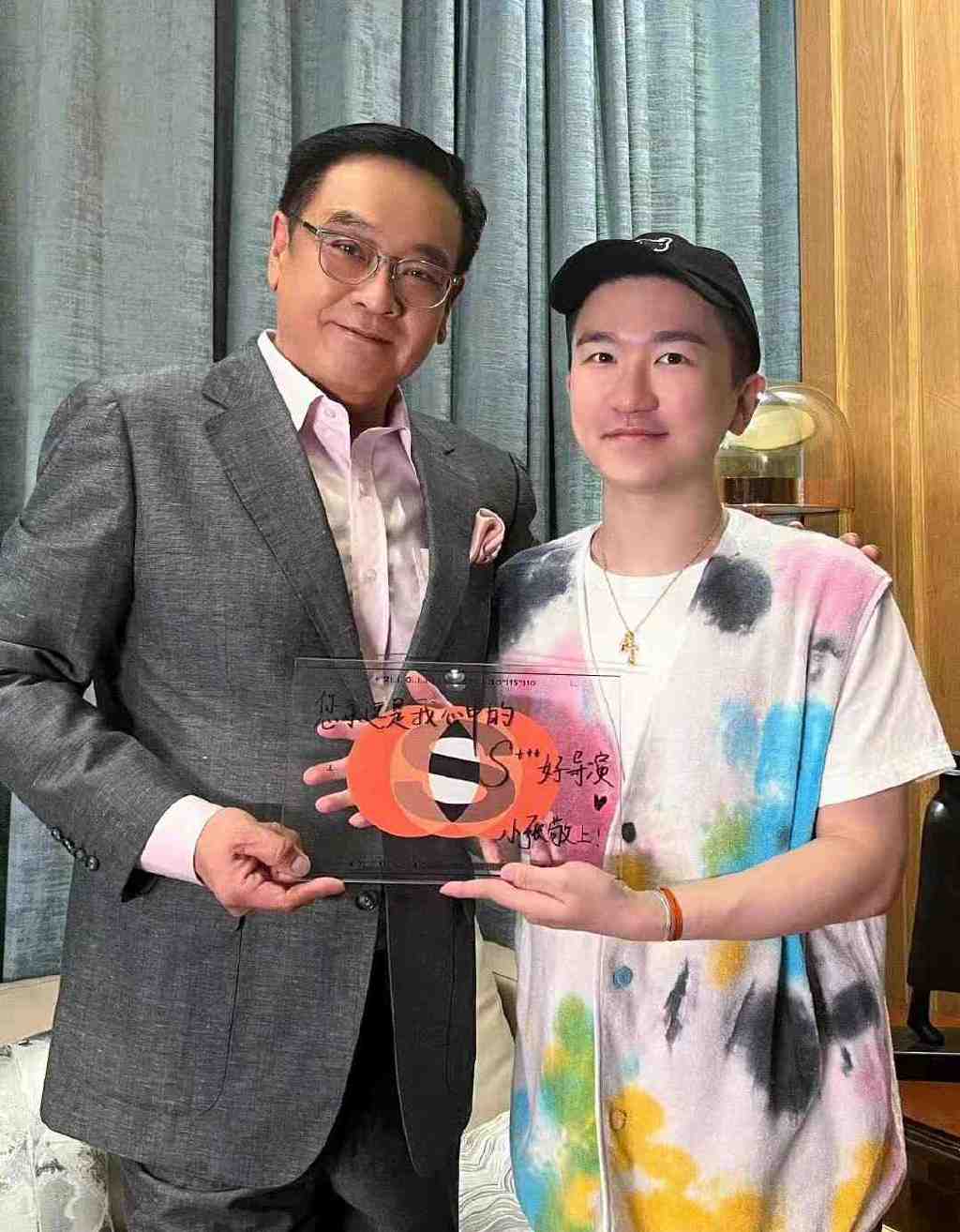 张大大成隐藏的学霸，复旦大学心理学研究生，网友：顺眼多了休闲区蓝鸢梦想 - Www.slyday.coM