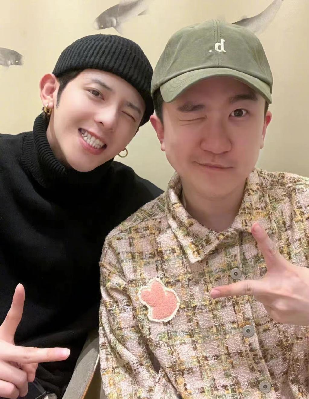 张大大成隐藏的学霸，复旦大学心理学研究生，网友：顺眼多了休闲区蓝鸢梦想 - Www.slyday.coM