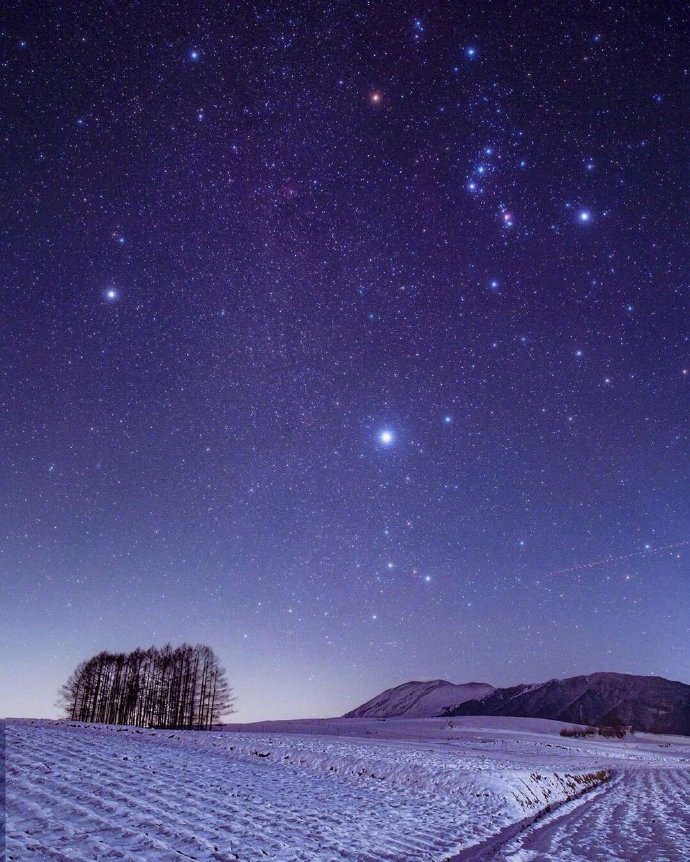 满天星辰的夜晚