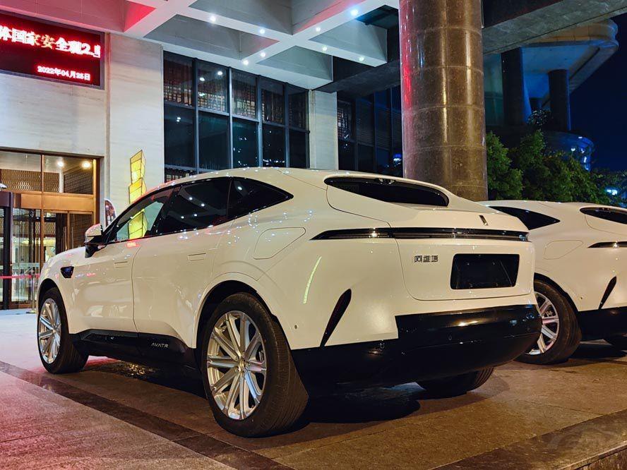 江铃领裕和阿维塔11谁更值得买？