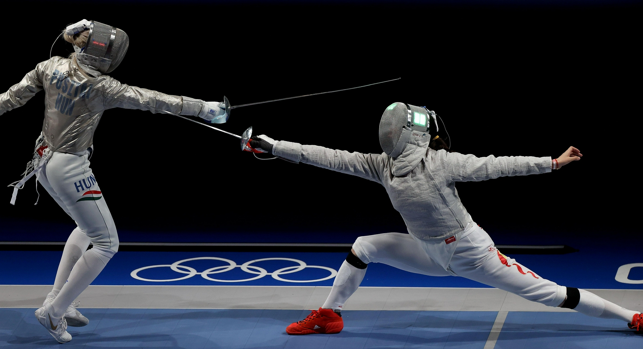 东京奥运会击剑女子佩剑个人钱佳睿晋级八强2