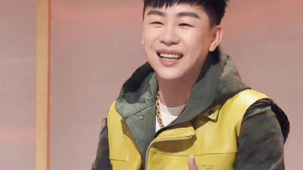 网传歌手胡彦斌嫖娼,疑似牵扯李易峰事件,粉丝卖力辟谣相信偶像|辟谣|胡彦斌|李易峰_新浪新闻