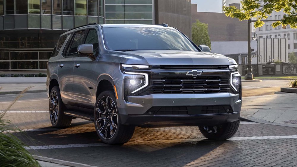 2025款雪佛兰suburban和雪佛兰tahoe可以视作为现款车型